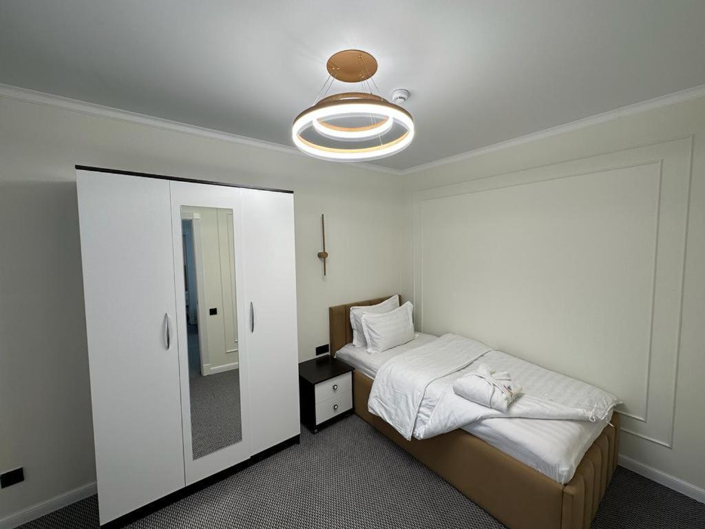 Hotel Voyazh Taraz Exteriér fotografie